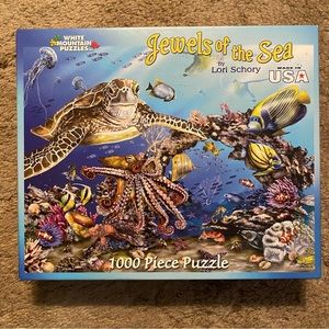 🧩 “Jewels of the Sea”
White Mountain Puzzle
1000 pieces
No missing pieces